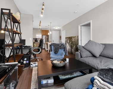 145 Riverhaven Drive - Photo Thumbnail 9