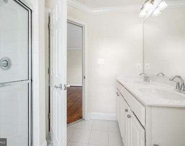 8341 Broderick Circle - Photo Thumbnail 20
