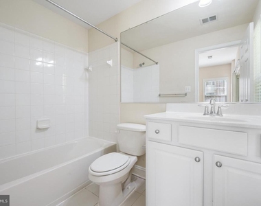 8341 Broderick Circle - Photo Thumbnail 25