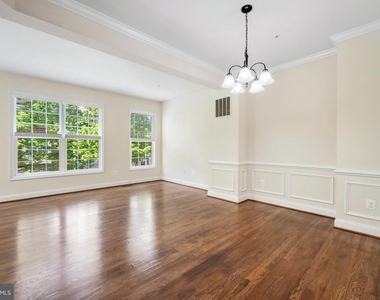 8341 Broderick Circle - Photo Thumbnail 8