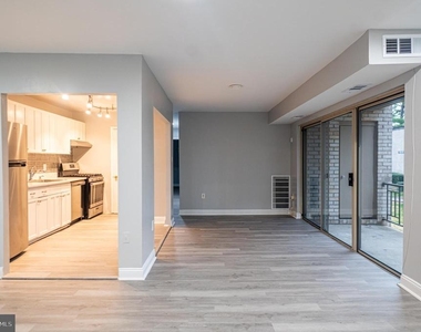 12211 Braxfield Court - Photo Thumbnail 2