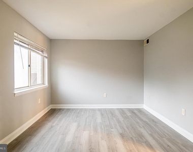12211 Braxfield Court - Photo Thumbnail 14