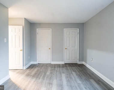 12211 Braxfield Court - Photo Thumbnail 15