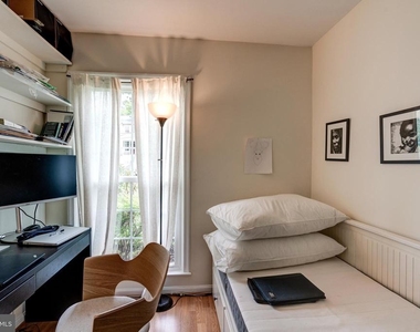 7525 Cayuga Avenue - Photo Thumbnail 19