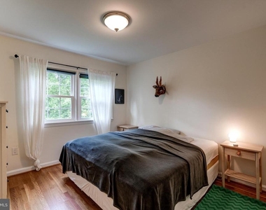 7525 Cayuga Avenue - Photo Thumbnail 29