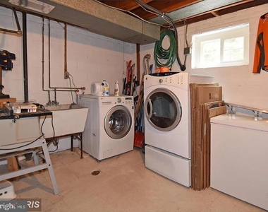 7525 Cayuga Avenue - Photo Thumbnail 39