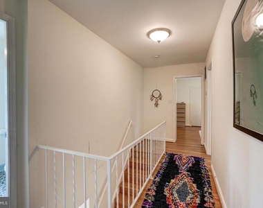 7525 Cayuga Avenue - Photo Thumbnail 22
