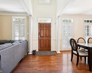 23104 Cypress Circle - Photo Thumbnail 17