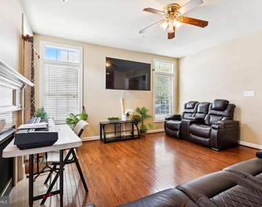 23104 Cypress Circle - Photo Thumbnail 19