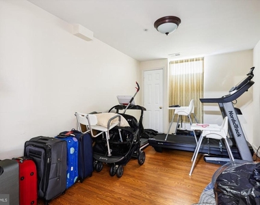 23104 Cypress Circle - Photo Thumbnail 7