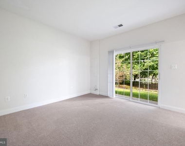 8342 Broderick Circle - Photo Thumbnail 30