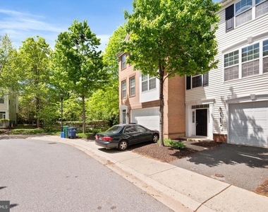 8342 Broderick Circle - Photo Thumbnail 1
