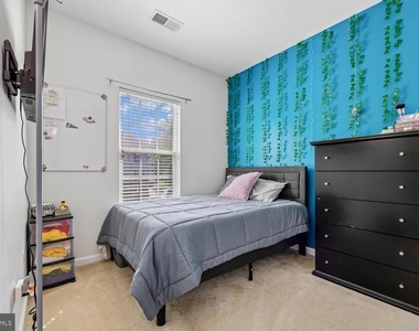 11672 Emerald Drive - Photo Thumbnail 19