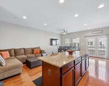 11672 Emerald Drive - Photo Thumbnail 10