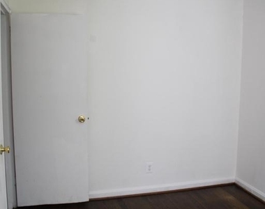 12010 Ashley Drive Se - Photo Thumbnail 8