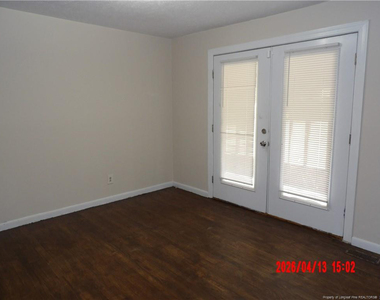 7521 Ascot Avenue - Photo Thumbnail 9
