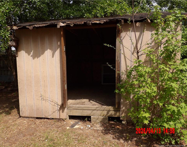 7521 Ascot Avenue - Photo Thumbnail 17