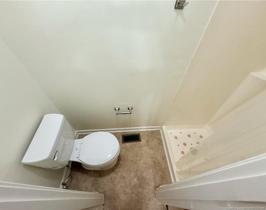 1009 Louisburg Place - Photo Thumbnail 13