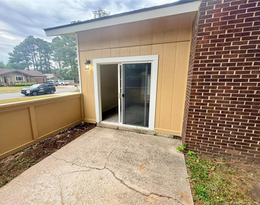 1009 Louisburg Place - Photo Thumbnail 27