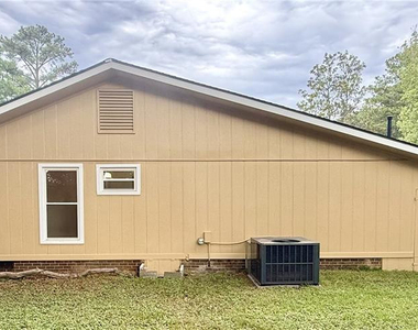 1009 Louisburg Place - Photo Thumbnail 28