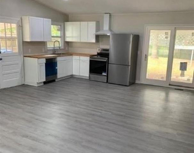 1615 Morehead Avenue - Photo Thumbnail 1
