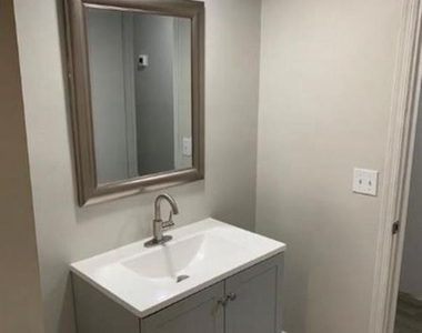 1615 Morehead Avenue - Photo Thumbnail 4