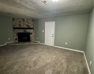 5804 Aftonshire Drive - Photo Thumbnail 15