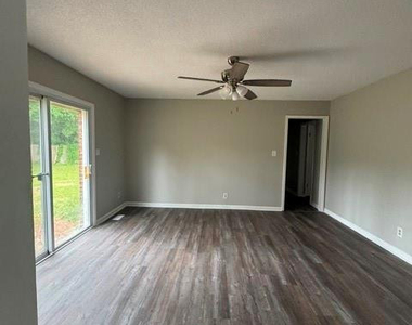 5408 Cardigon Court - Photo Thumbnail 6