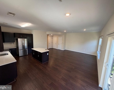 3301 Demirel Way - Photo Thumbnail 5