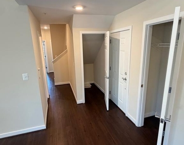 3301 Demirel Way - Photo Thumbnail 6
