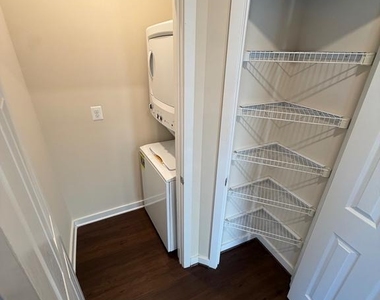 3301 Demirel Way - Photo Thumbnail 15