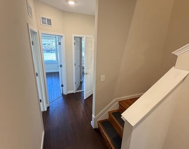 3301 Demirel Way - Photo Thumbnail 10