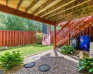 5621 Queen Anne Court - Photo Thumbnail 40