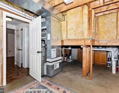 5621 Queen Anne Court - Photo Thumbnail 35