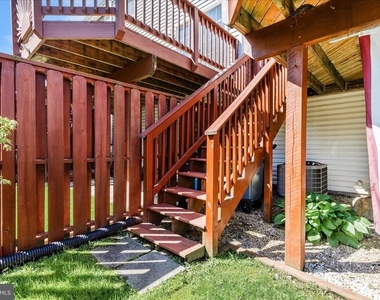 5621 Queen Anne Court - Photo Thumbnail 43
