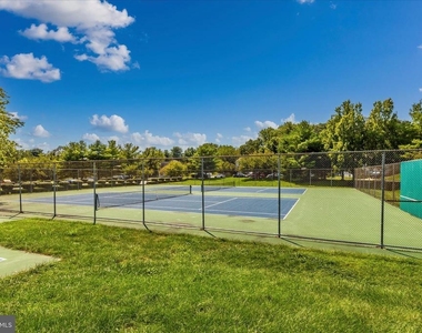 5621 Queen Anne Court - Photo Thumbnail 51
