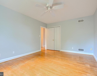 372 Old Trail Road - Photo Thumbnail 23