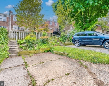 372 Old Trail Road - Photo Thumbnail 45