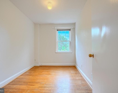 372 Old Trail Road - Photo Thumbnail 13