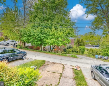 372 Old Trail Road - Photo Thumbnail 44