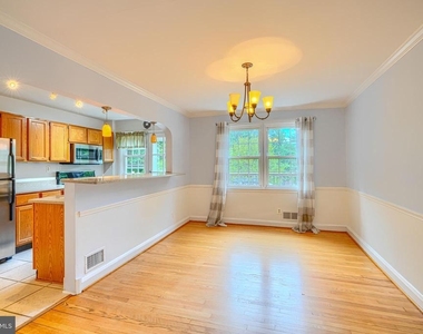 372 Old Trail Road - Photo Thumbnail 6