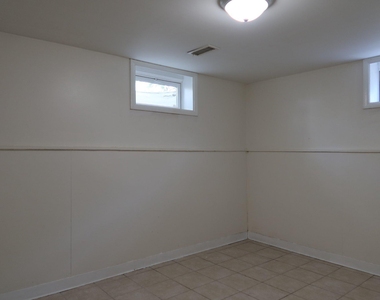 109 Deep Dale Drive - Photo Thumbnail 25