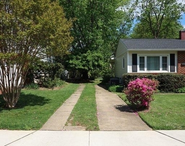 109 Deep Dale Drive - Photo Thumbnail 1