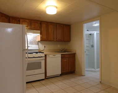 109 Deep Dale Drive - Photo Thumbnail 22