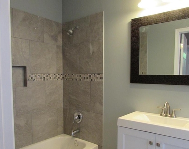 2735 Chesterfield Avenue - Photo Thumbnail 16