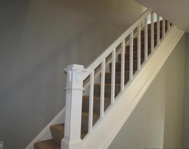 2735 Chesterfield Avenue - Photo Thumbnail 24