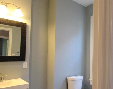 2735 Chesterfield Avenue - Photo Thumbnail 17