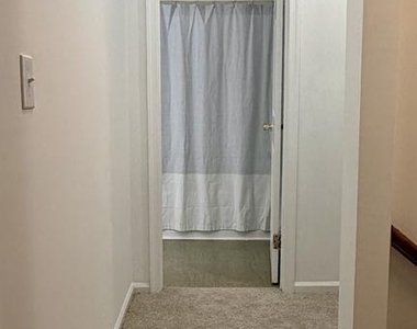 15 Colgate Drive - Photo Thumbnail 15