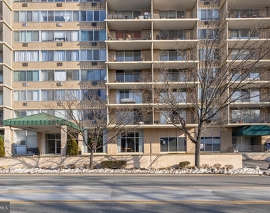 1401 Pennsylvania Avenue - Photo Thumbnail 3