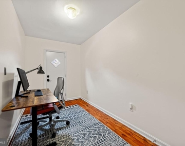 139 Hawaii Avenue Ne - Photo Thumbnail 14